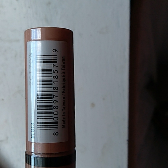 $15 💋NYX 3pc Butter Gloss bundle - Picture 6 of 9